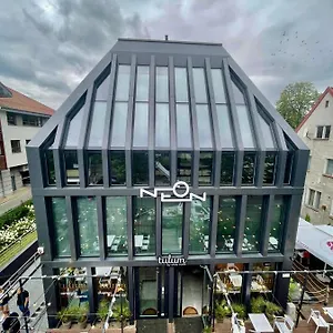 Neon Aparthotel